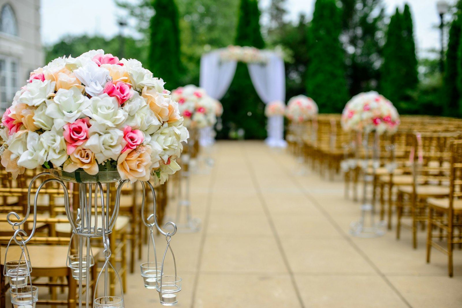 Formal dinner table setting